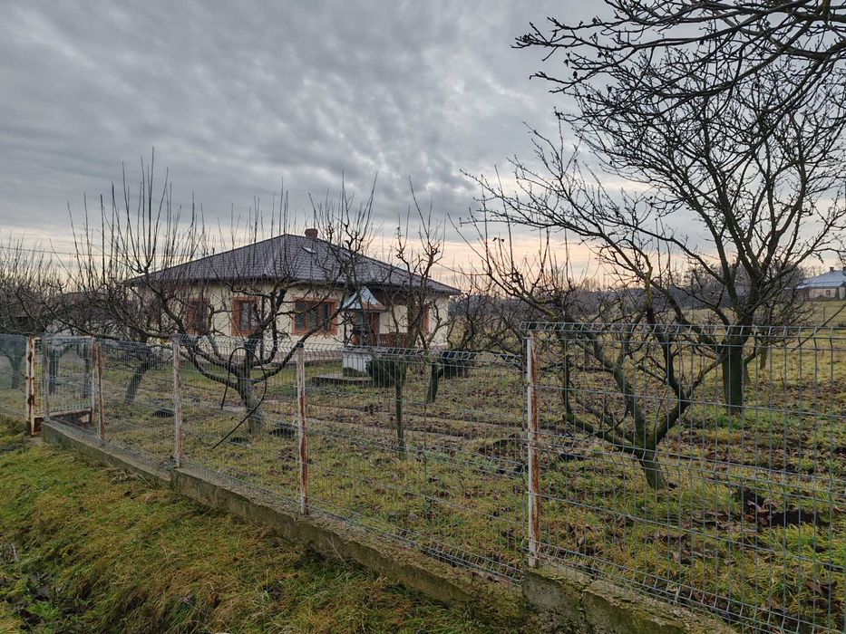 Casă în sat Lișna,comuna Suharău