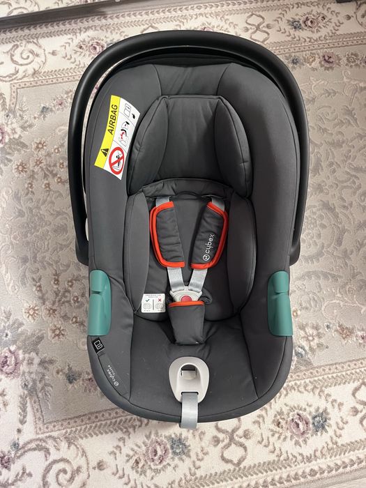 Бебешка количка Cybex eos
