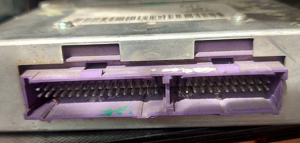 ЭБУ на opel Vectra A. 1,8i