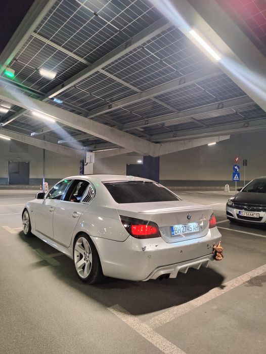 BMW 5 Series 0 — imagine 4
