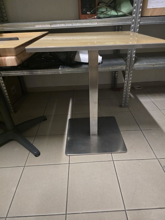 Маси подходящи за заведения и градини