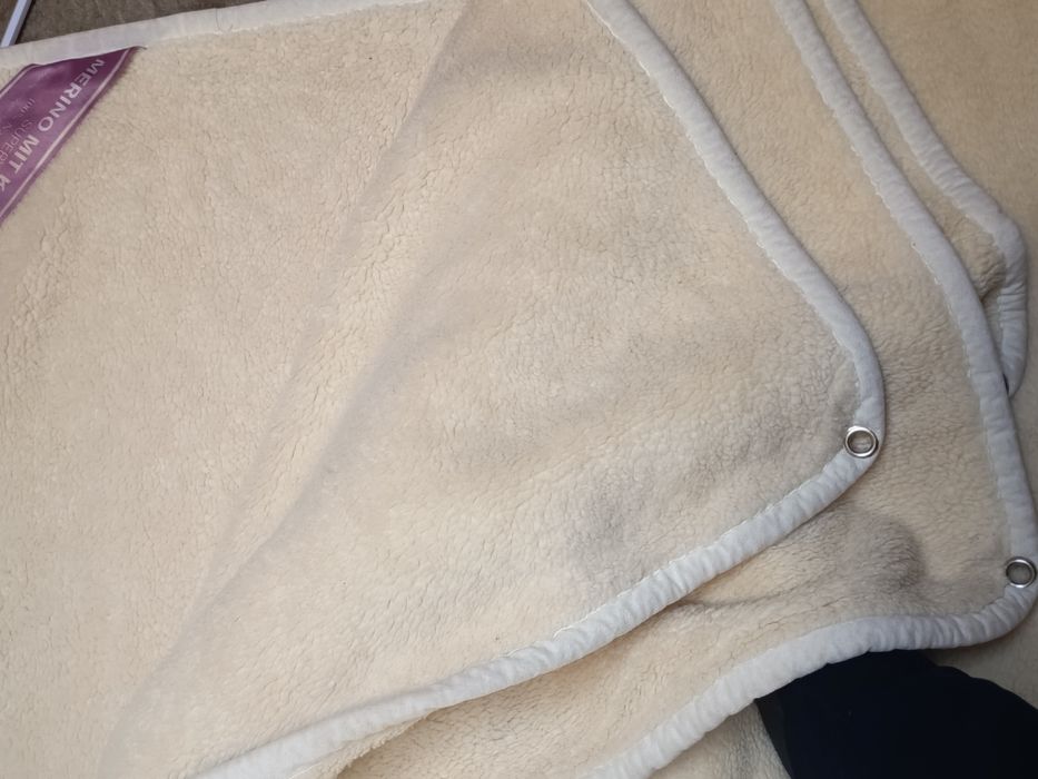 Продавам китеник може и за килим да се използва