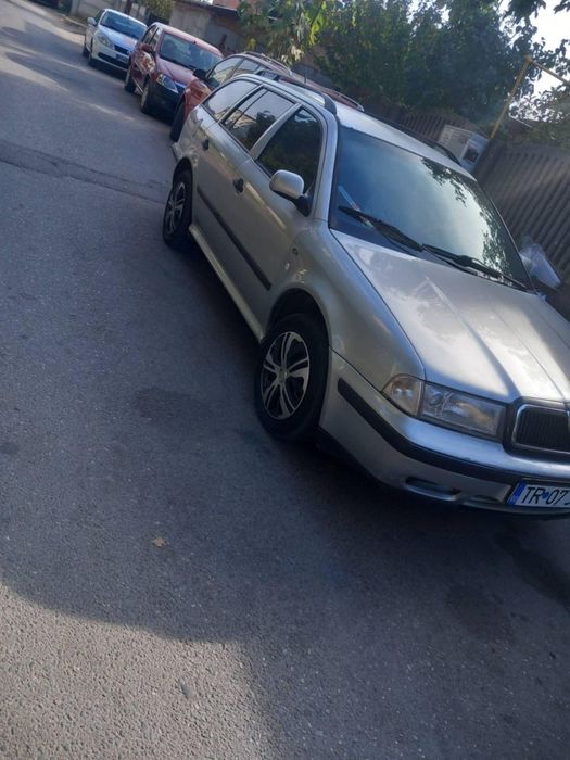 SKODA Octavia 2000 — imagine 3
