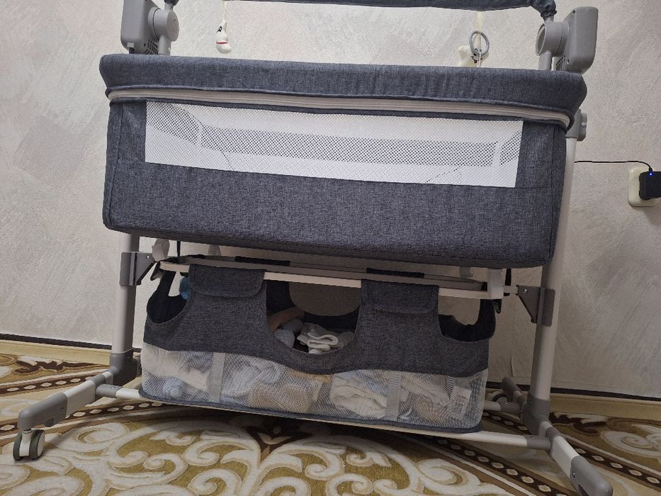Продам монеж кровать музыкалы