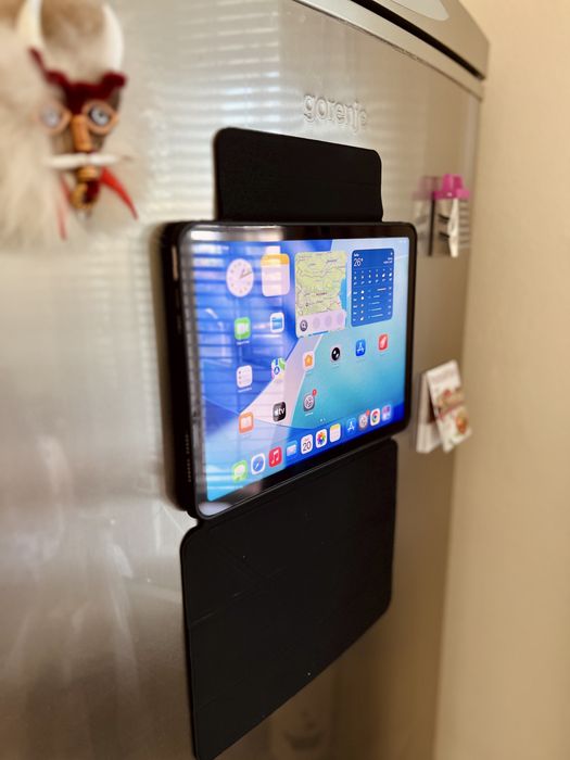 Таблет iPad Air 5 (M1) 64GB Wi-Fi - Перфектен