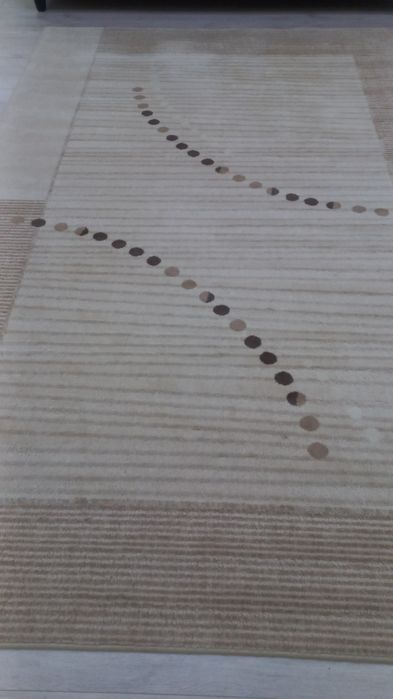 Шерстяной натуральный ковер продается