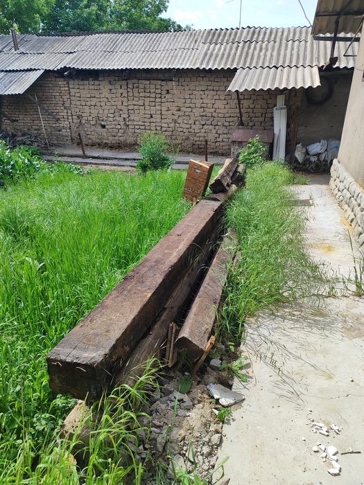 Шпалы шесть штук