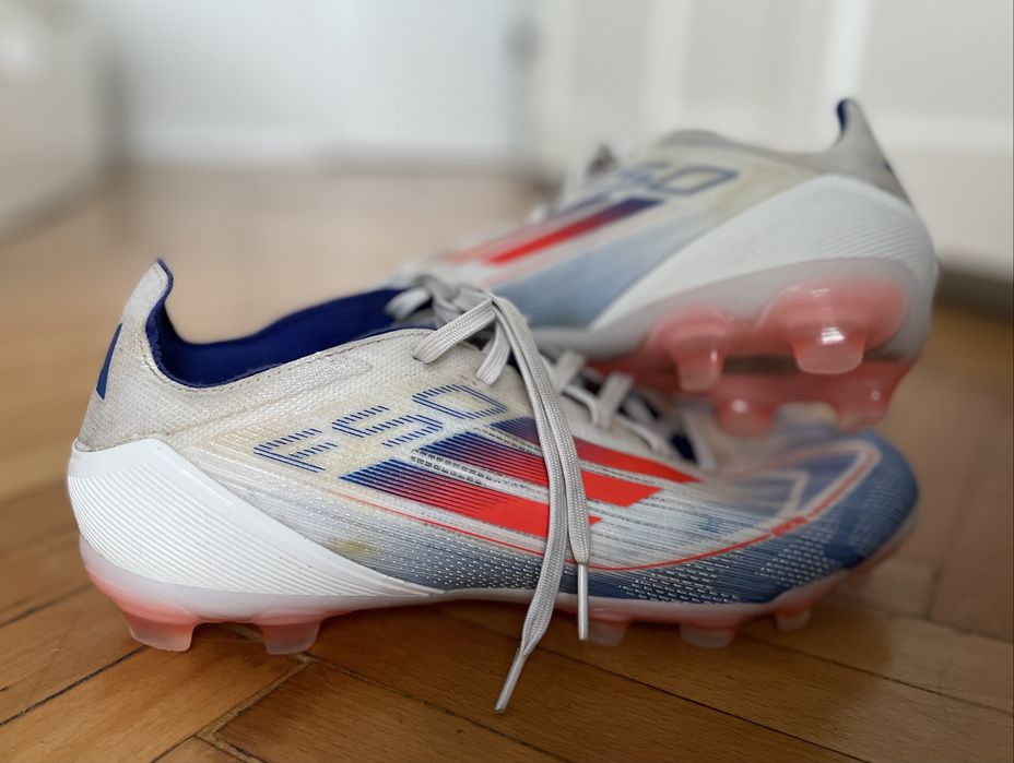Adidas F50 fibertouch 41.5 бутонки