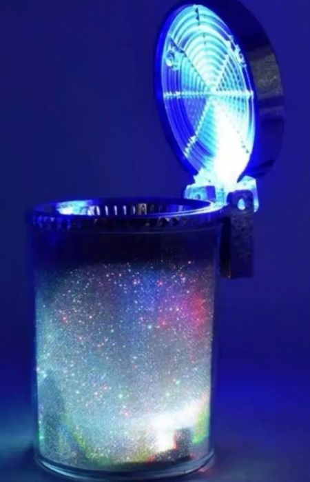 Пепельница новая