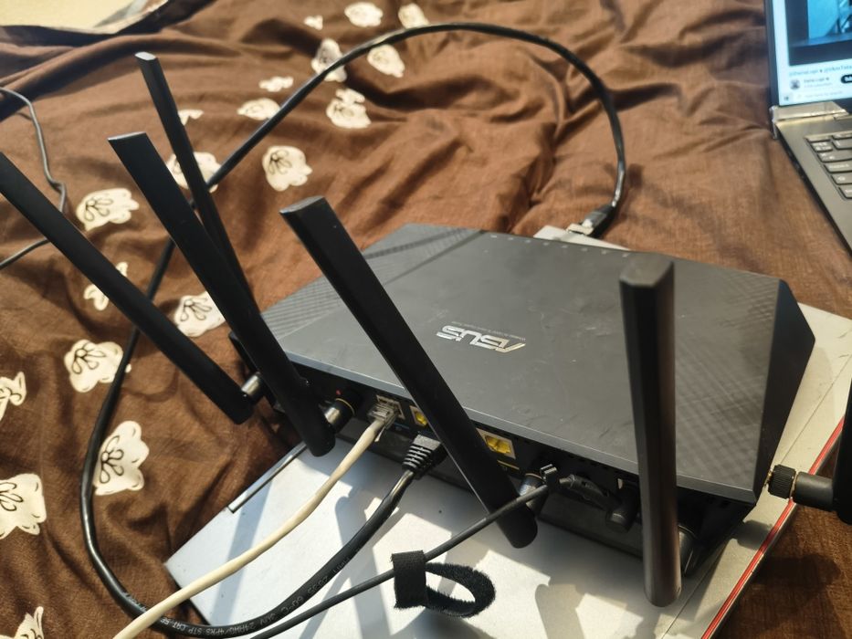 Asus RT Ac 3200 Triband router wireless