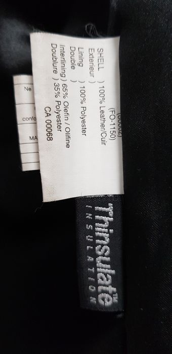 Haină nouă, din piele neagră Pierre Cardin