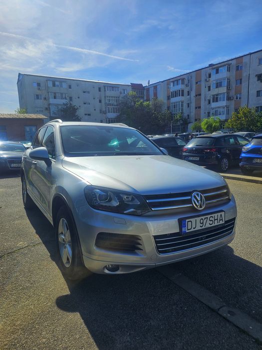 VOLKSWAGEN Touareg 2011 — imagine 1