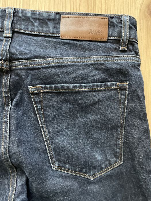 HUGO BOSS / мъжки дънки W32