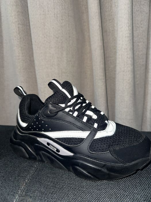 adidasi dior B22