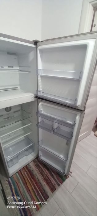 Frigider Beko NeoFrost