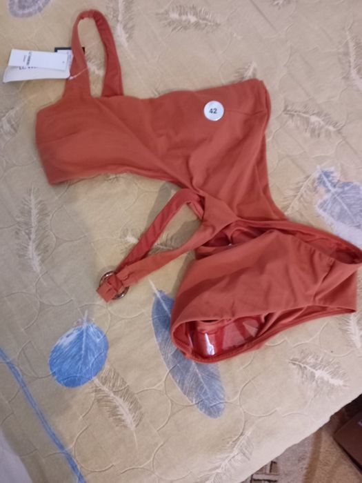 Цял бански waikiki 42 номер