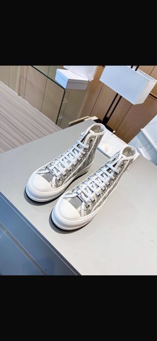 Dior – бели високи кецове