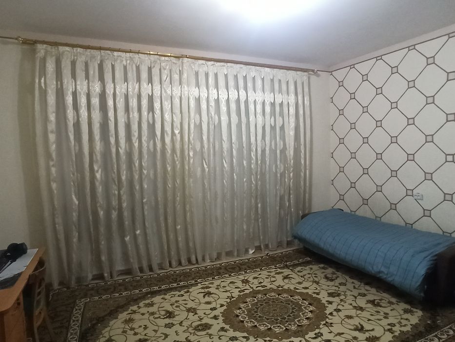 Ховли уй сотилади 8-сотих, Пакана мфй