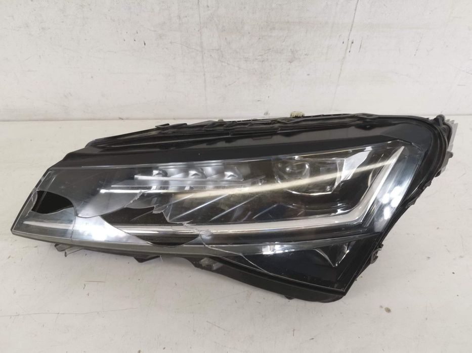 Far Stanga Full Led Crystal Lighting Skoda Superb 3 [facelift] 2019 20