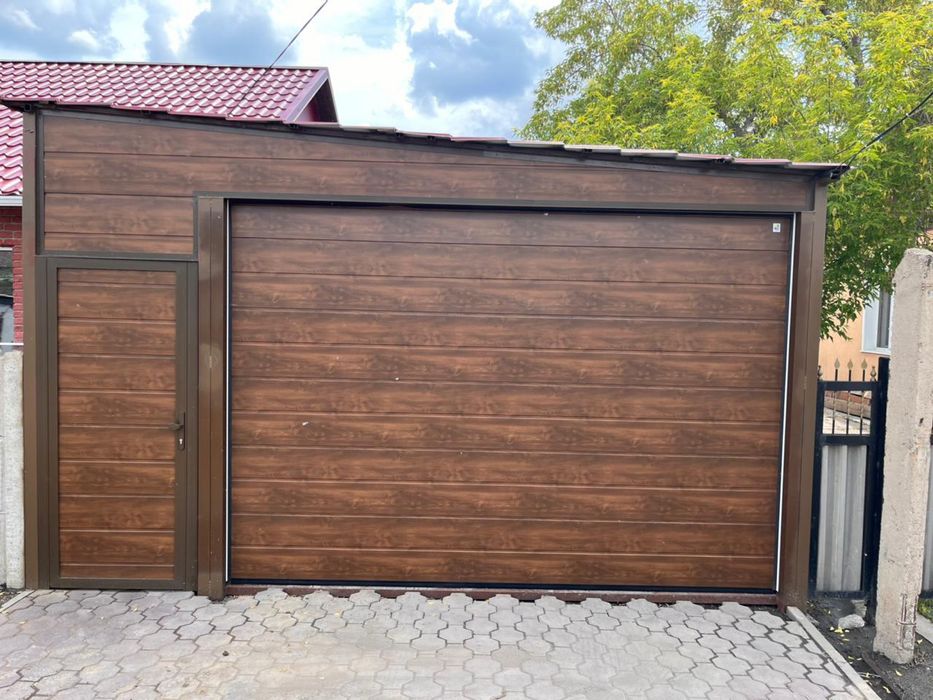 Ворота Гаражные секционные, Ворота промышленные, ролеты, шлагбаумы