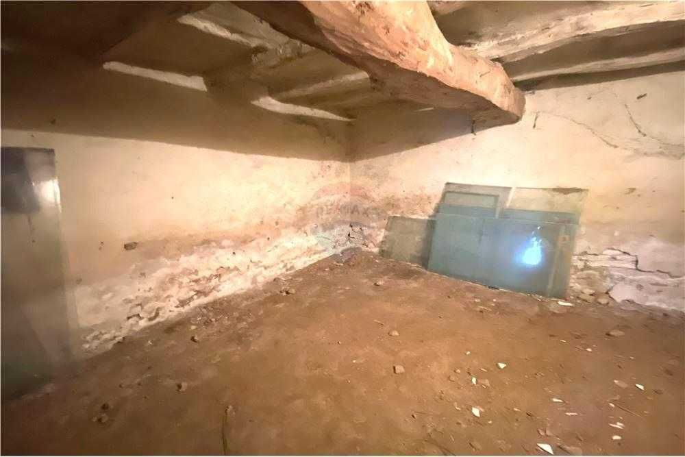 Продава се Къща в Разград, Бели Лом - 30 кв.м за 850 €/кв.м - Снимка #11