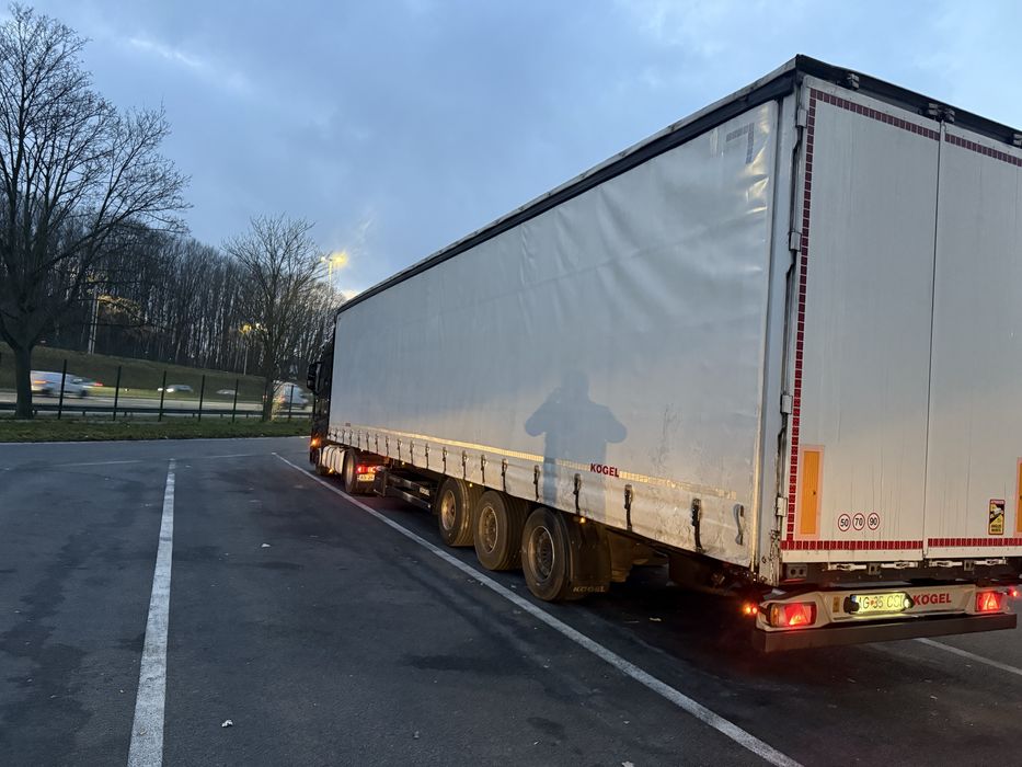 Semiremorca Kogel , mega coil mulde , axa liftanta , tavan liftabil