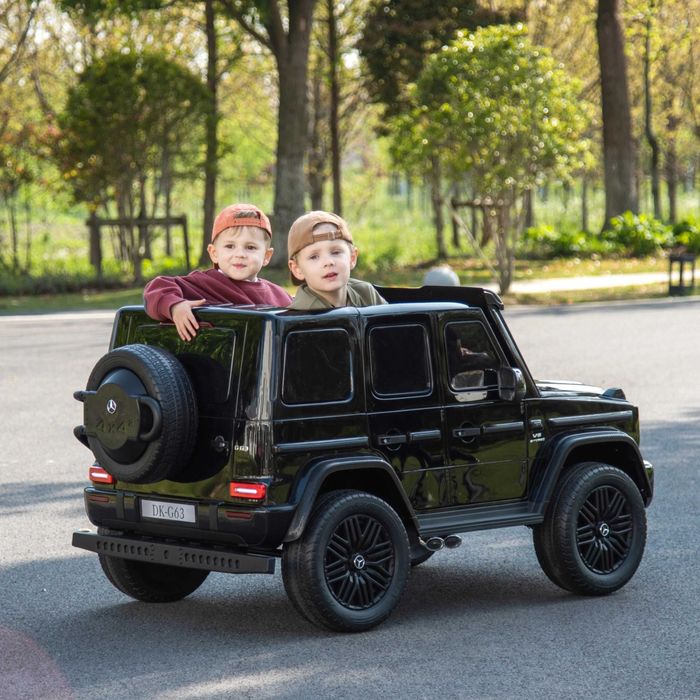 Двуместна джип G63 4X4 24V батерия,MP3, с меки гуми с Кожена седалка