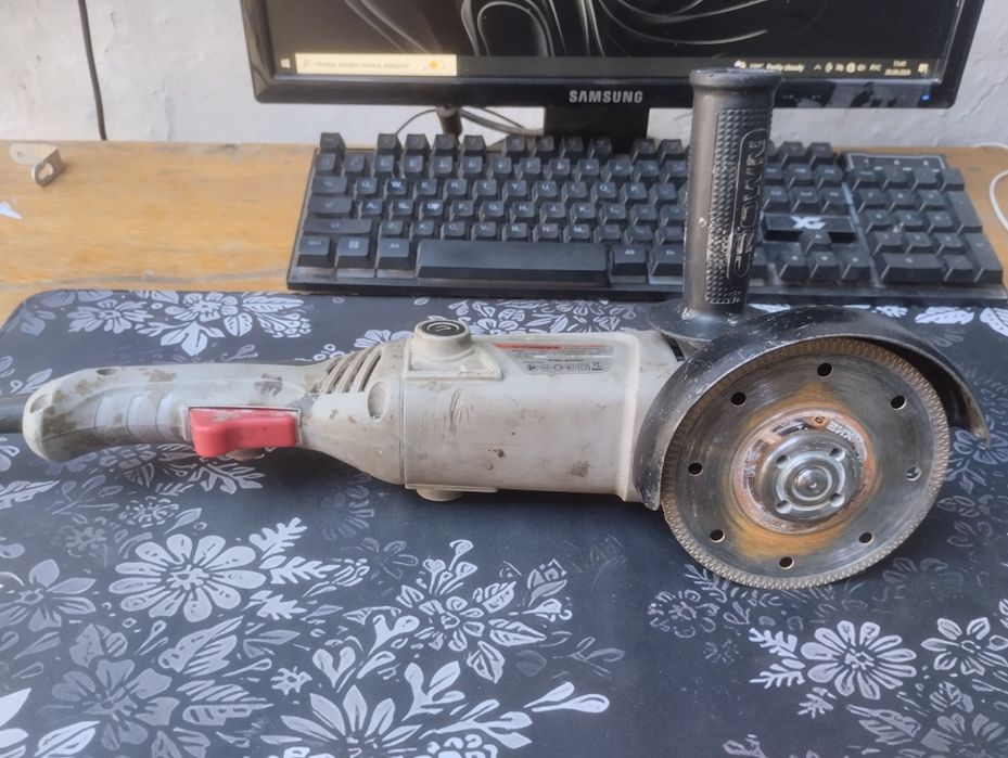 Болгарка Crown 125mm (860W) оригинал
