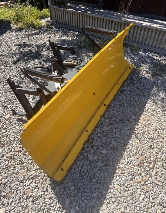 Lama de zapada pentru Autoutilitara / SUV / Tractor lungime 2m inaltime 70cm  Vine echipata cu cilindru , Import Austria