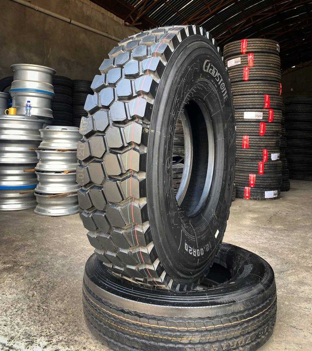 Самосвал миксерга балон 12.00R20 Gladstone задний оптом нарх - 200$