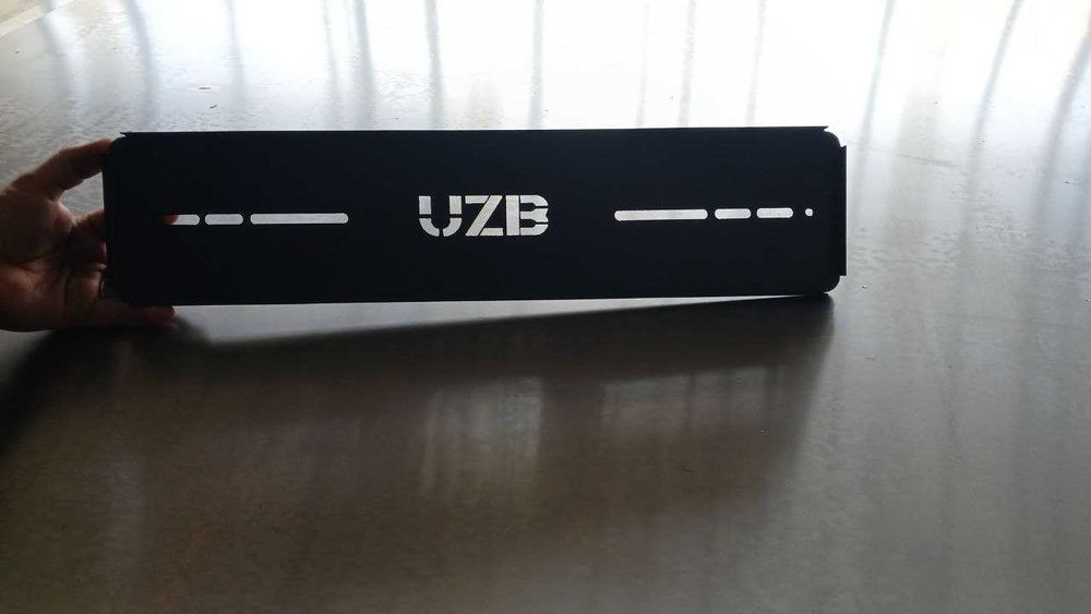 рамка под автомобильный номер