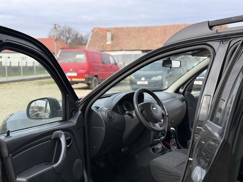 Dacia Duster 12/2011 E5 1.5 dci 110 CP SE POATE IN RATE