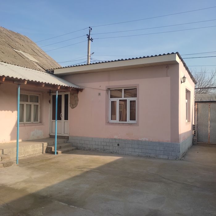 Ховли уй сотилади