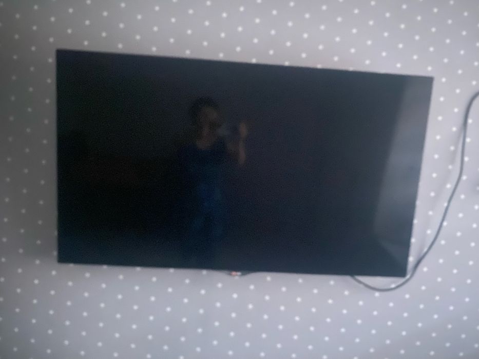 Продам телевизор жк смарт