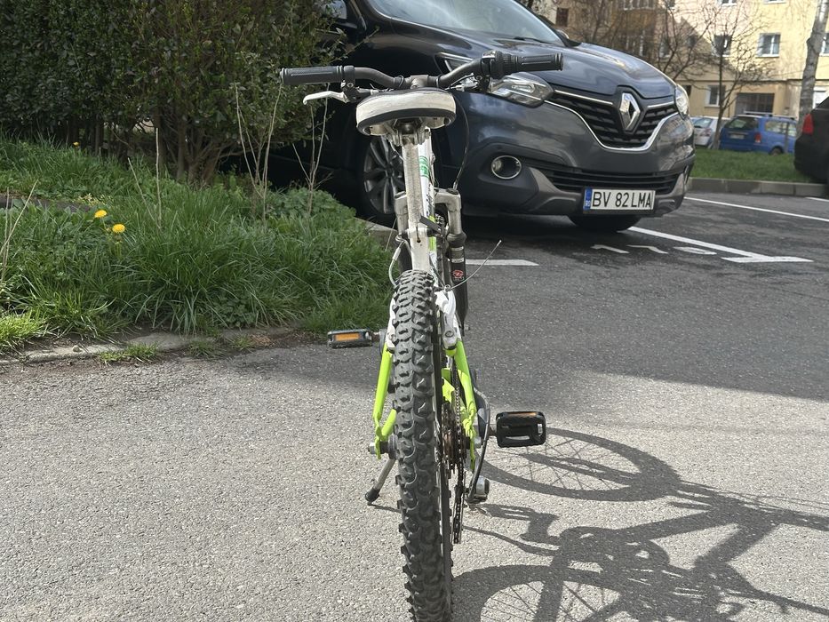 Bicicleta de vanzare