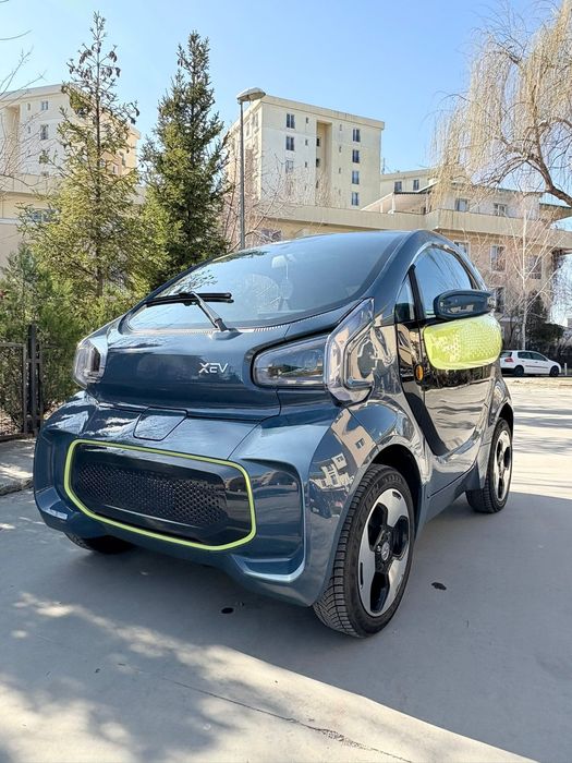 XEV YOYO Faceift Electric | CarPlay | AC | Panoramic | Audio Custom