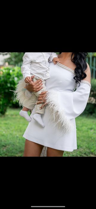 Официални къси рокли