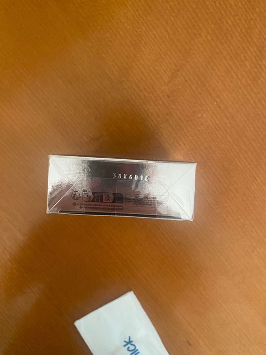 Black Opium  Yves Saint Laurent 90ml