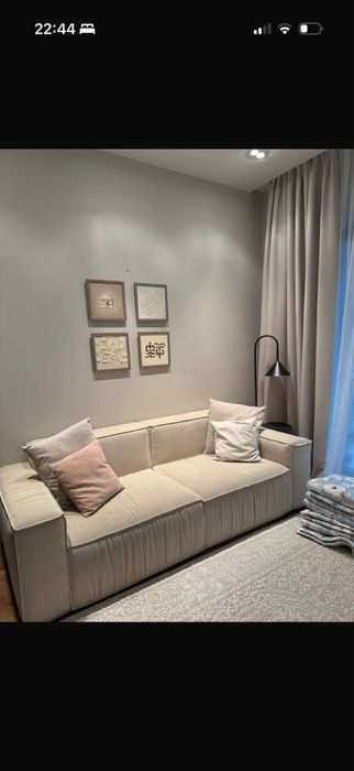 Продам диван , сделан на заказ.