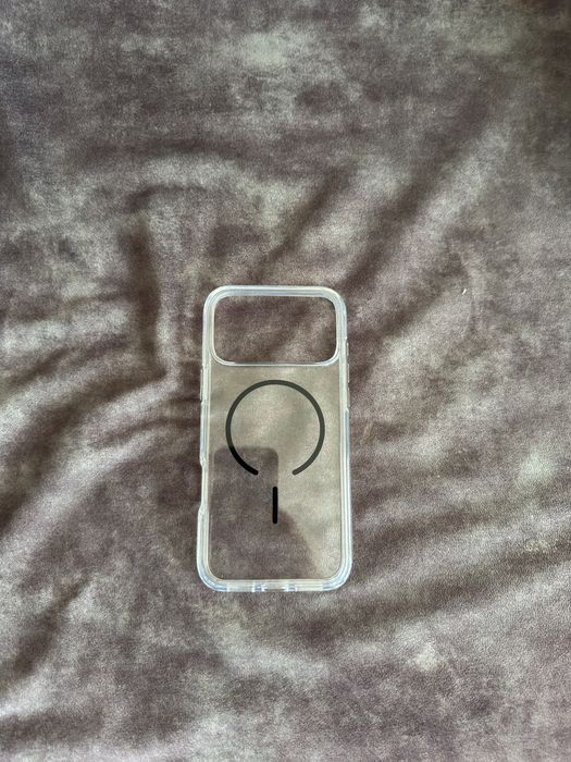 Кейс за iphone 17 pro max