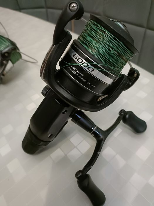 Mulineta Shimano Baitrunner RB