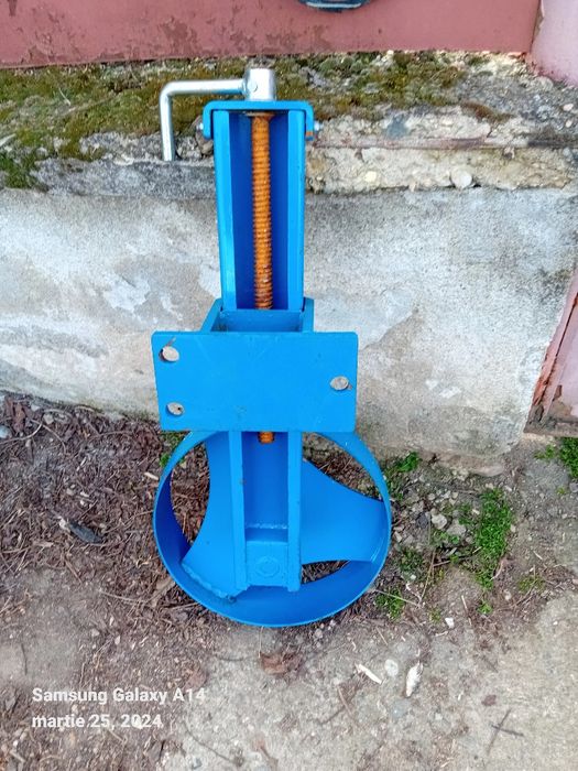 Roată de adâncime pentru plug Castau • OLX.ro