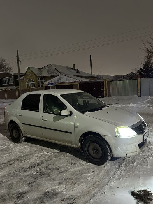 Продам рено логан