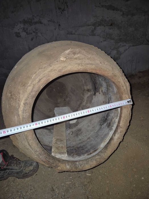 Стар глинен съд /голям/