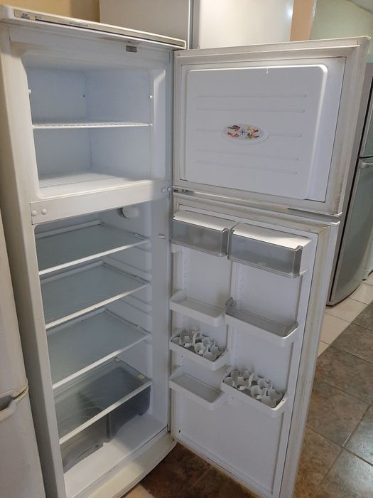 Холодильник Атлант .  Гарантия . Доставка .Whats App .