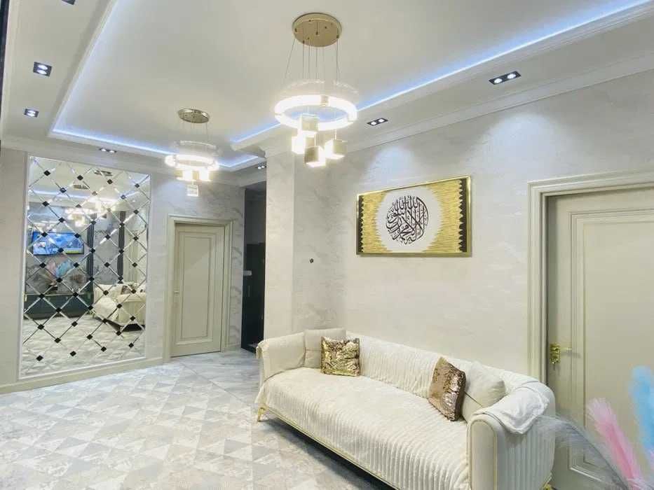 Срочно Продам Шикарную квартиру ЖК Яккасарай сити молл 3/3/10