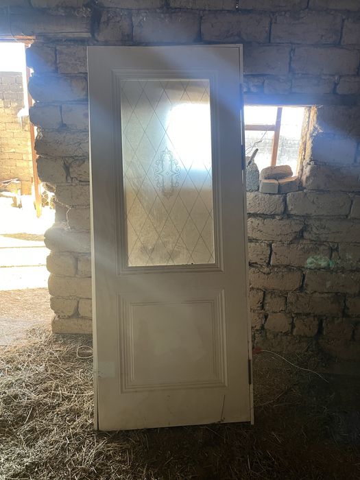 Межкомнатный дверь