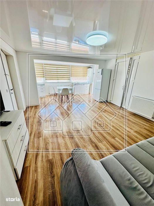 Casa tip duplex, 177 mp utili, 3 locuri de parcare - Selimbar