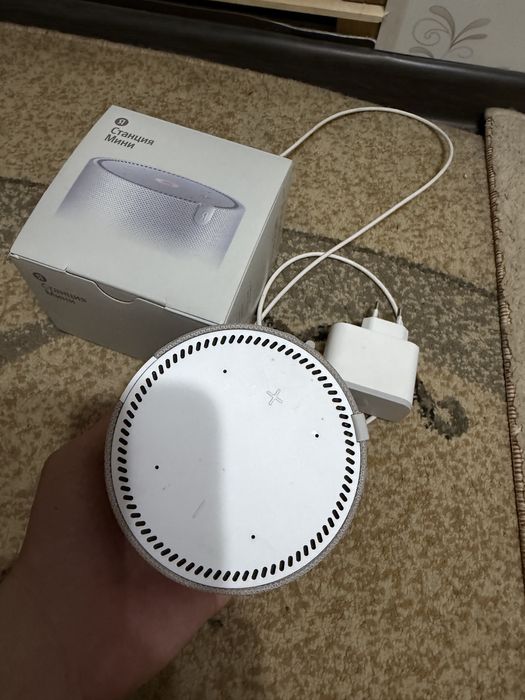 Умная колонка станиция мини , Алиса.