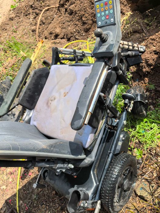 Инвалидна количка за  цяла за части